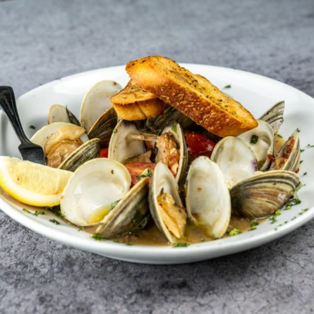 Barrel 28 Clams.