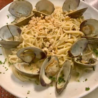 Linguini and Clams Pasta